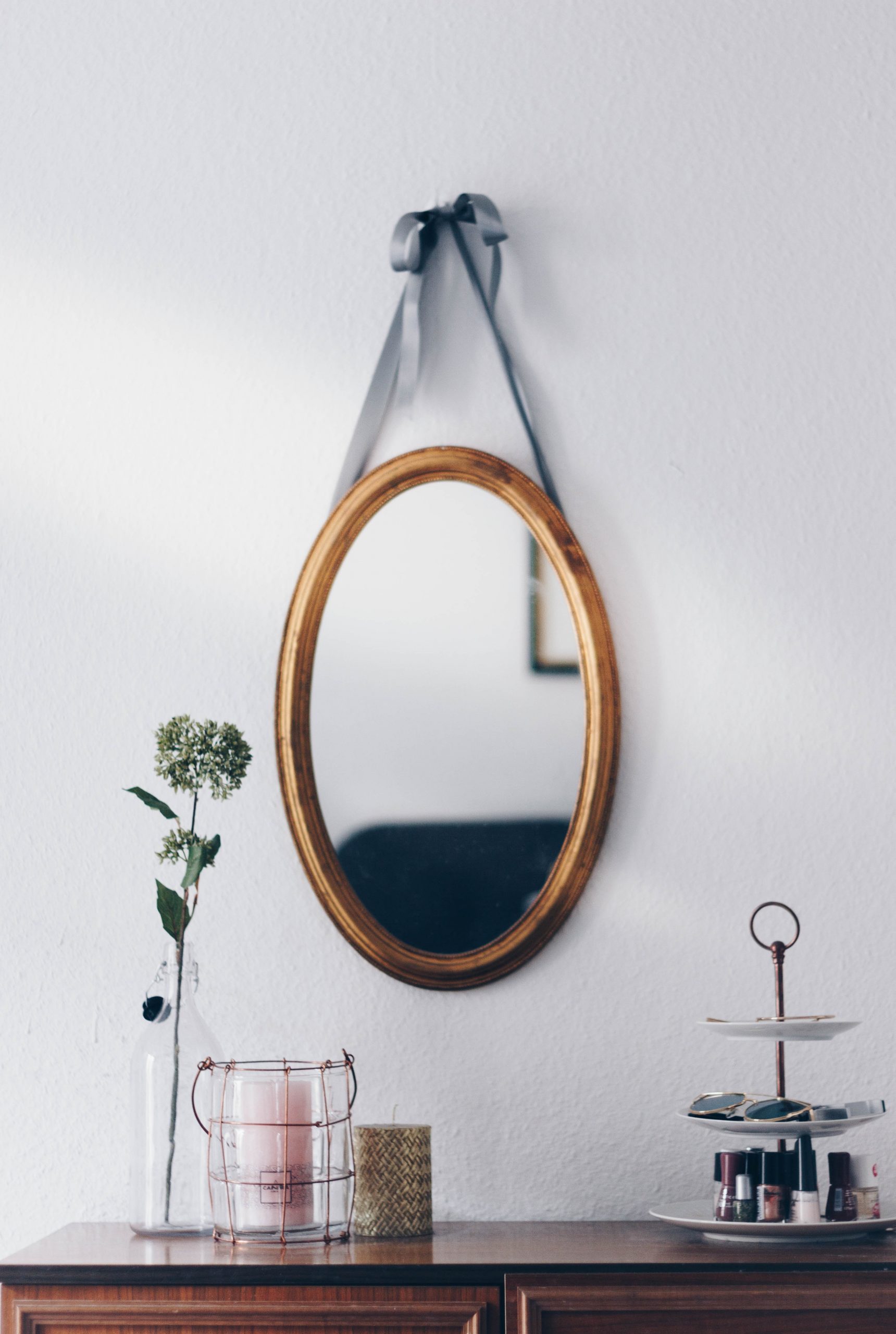 Nos idées pour moderniser un miroir en bois